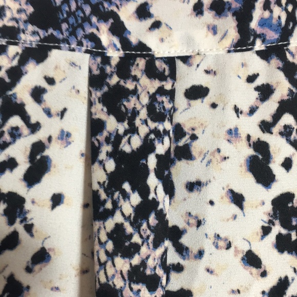 ADRIANNA PAPELL Animal Print Long Line Cool Comfy V-Neck Yoke Back Versatile - Picture 9 of 15